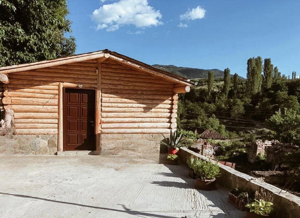 Lodges Veis Kamenice Bagian luar foto