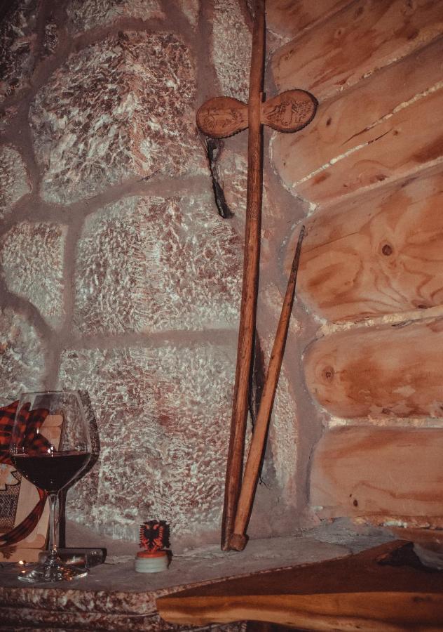 Lodges Veis Kamenice Bagian luar foto