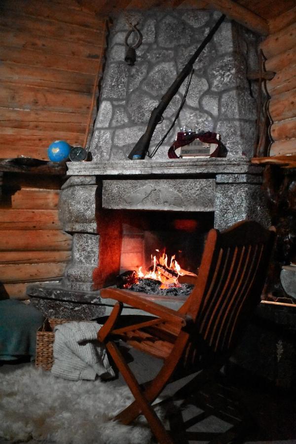 Lodges Veis Kamenice Bagian luar foto